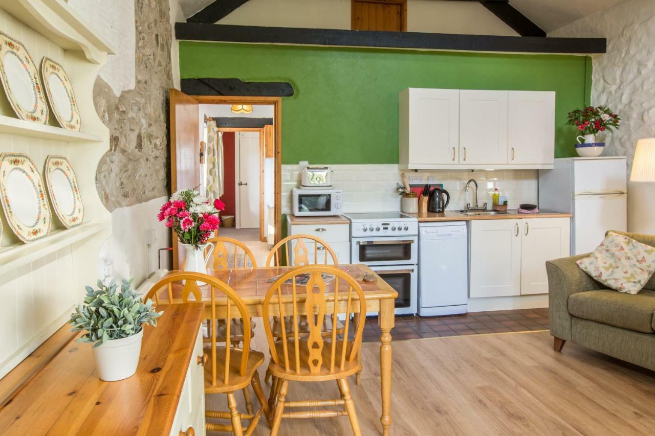 Cwm Connell Coastal Cottages Moylgrove Ngoại thất bức ảnh