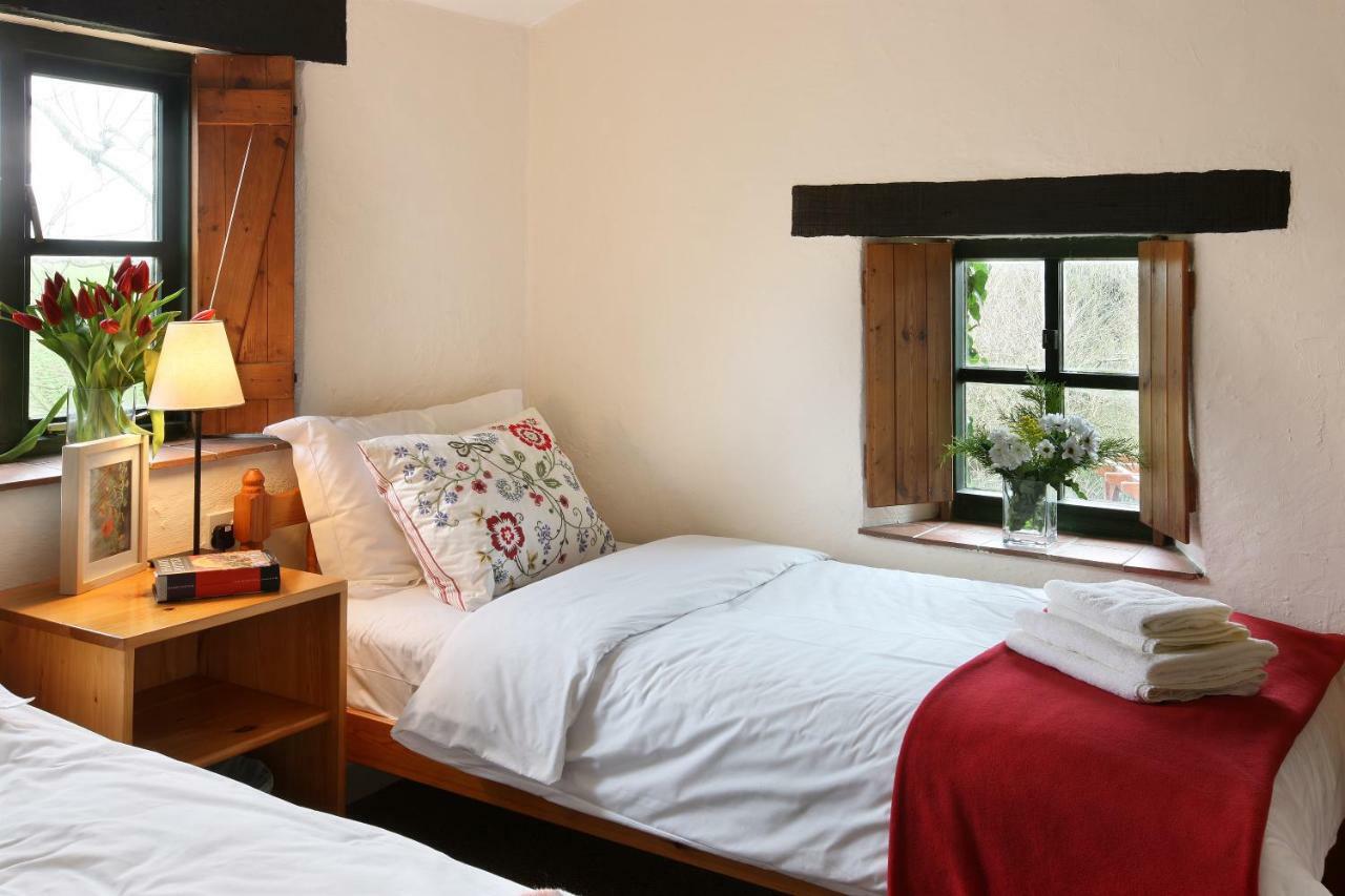 Cwm Connell Coastal Cottages Moylgrove Ngoại thất bức ảnh