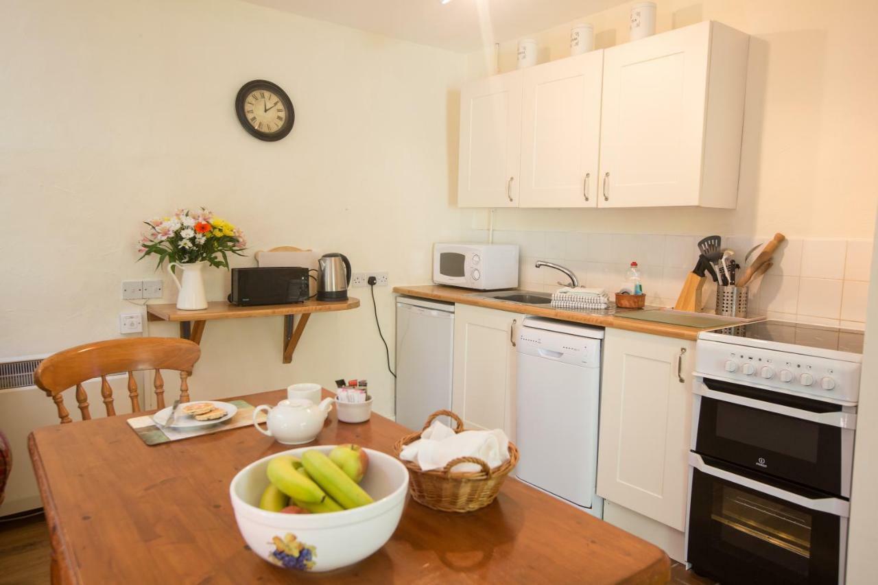 Cwm Connell Coastal Cottages Moylgrove Ngoại thất bức ảnh